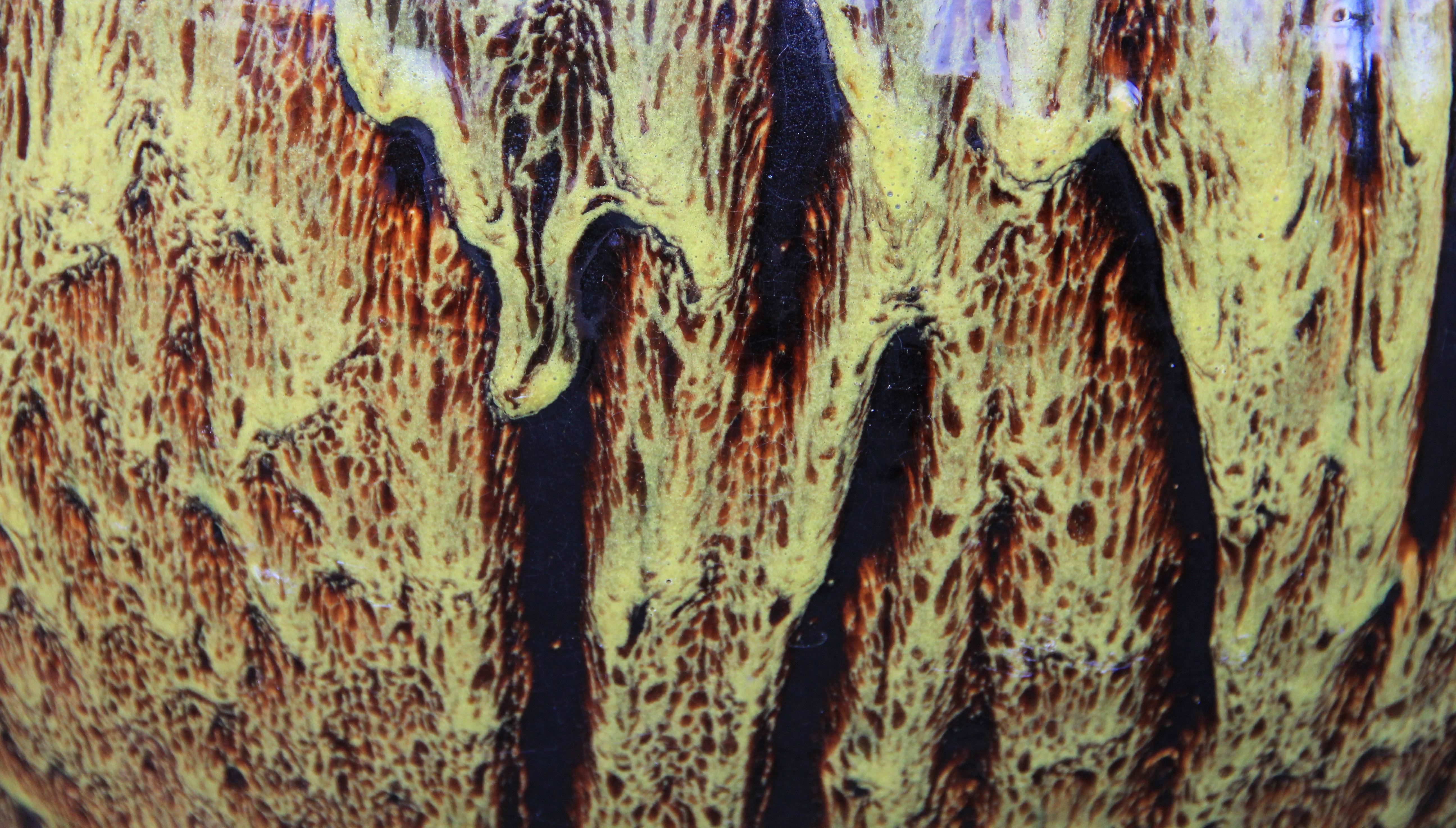 Grunge Texture Molten Dripping Paint Fire Yellow Wallpaper Shiny