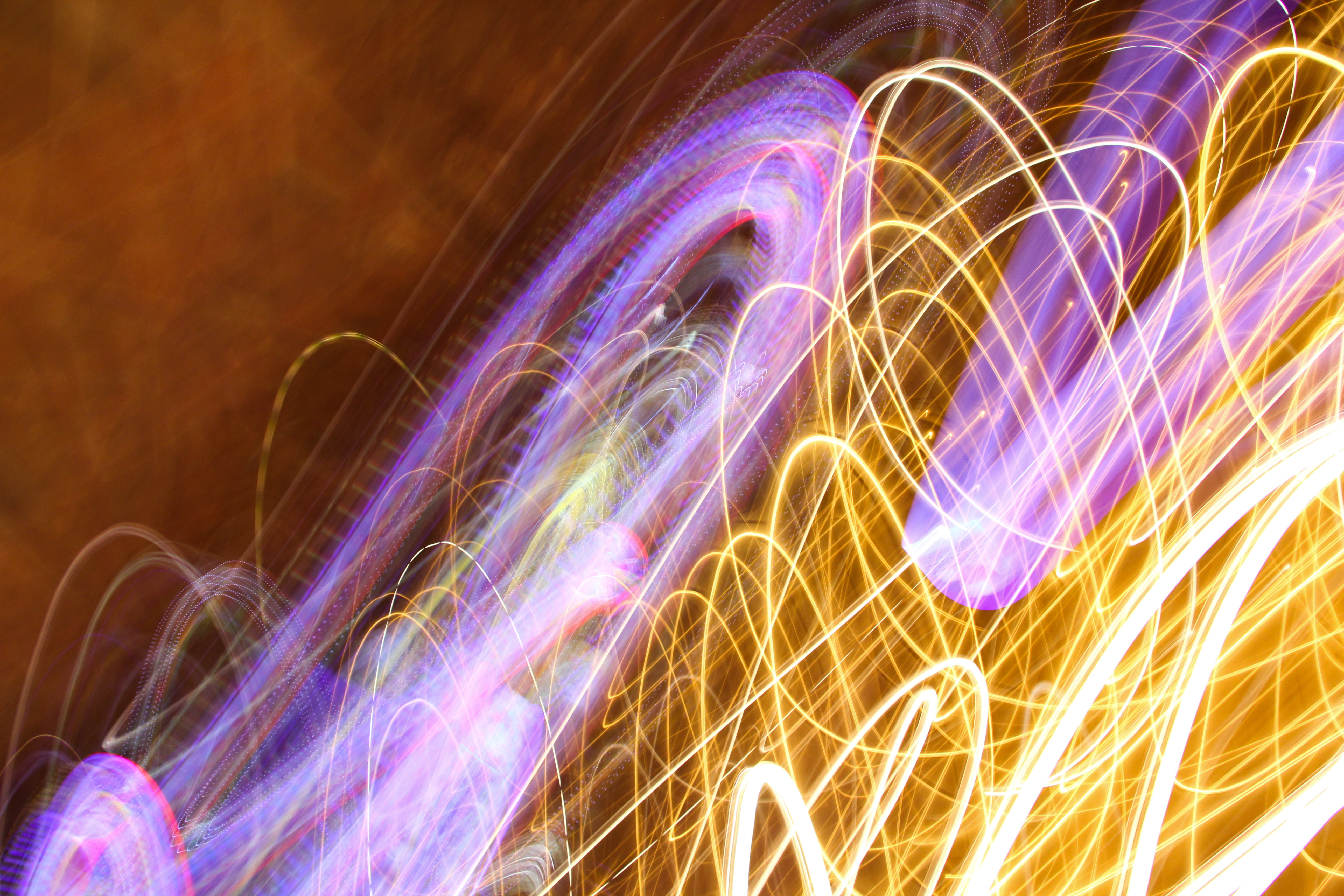 Light Texture Yellow Purple Streaking Moving Lines Wavy Pattern Image