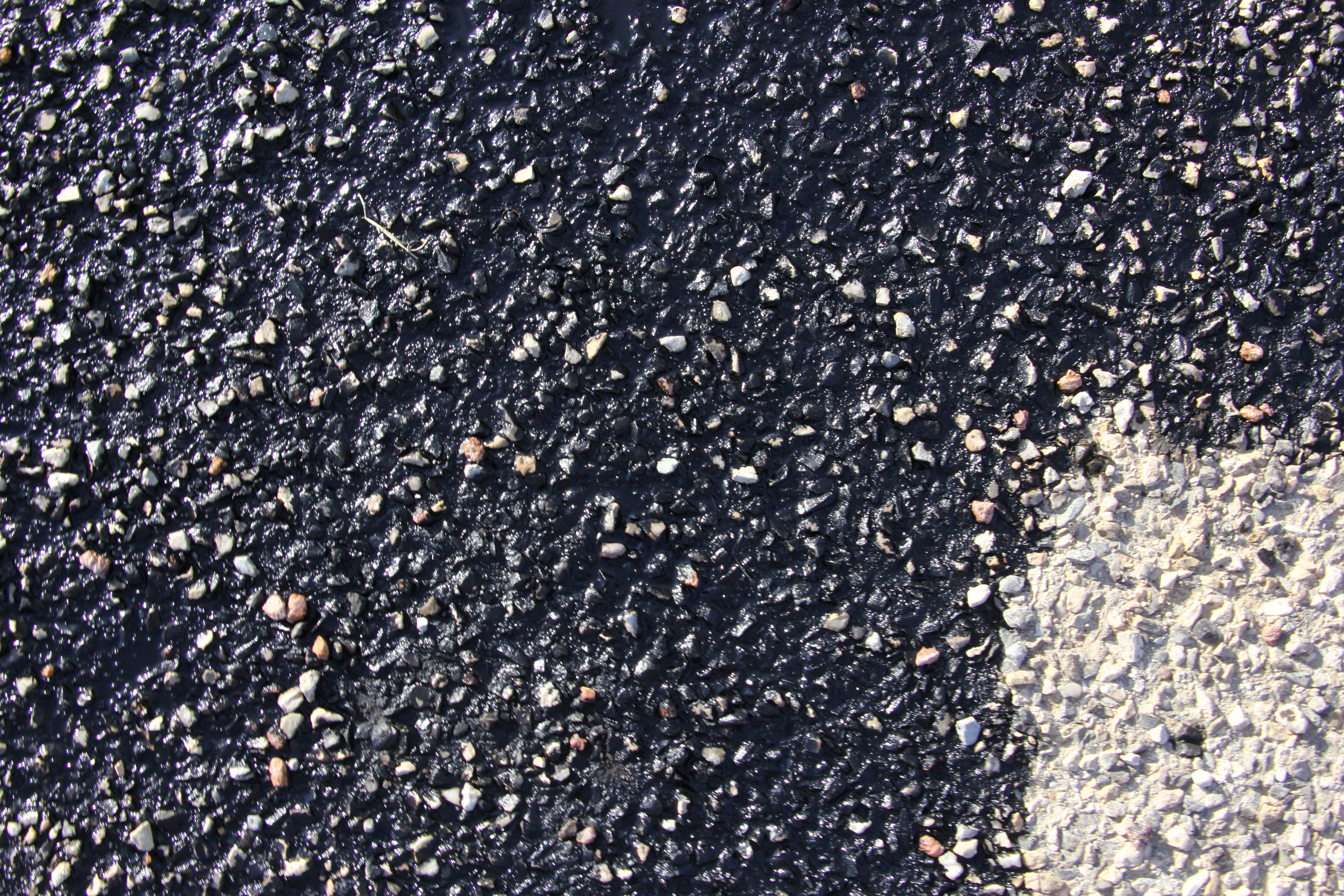 Ground Wet Gravel Floor