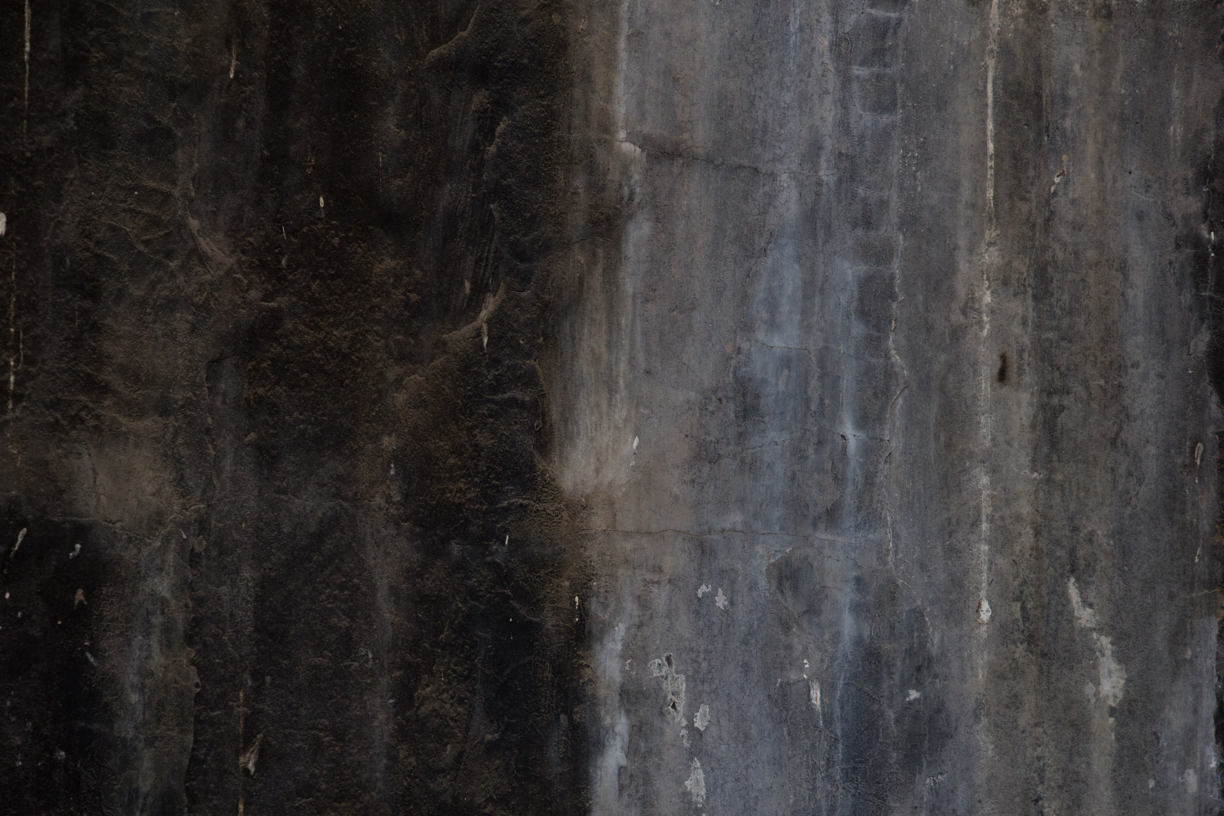 Grunge Split Color View Black White