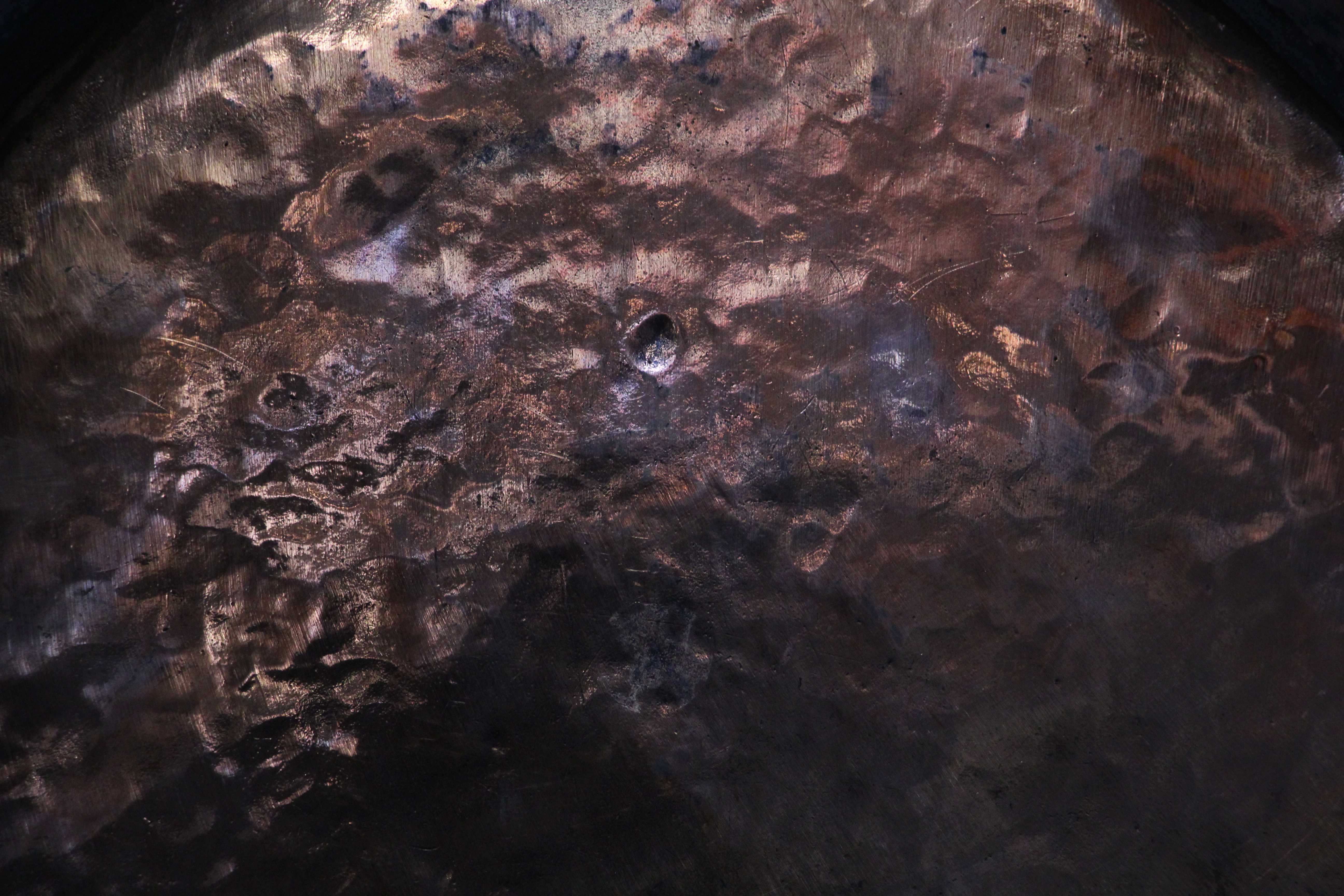 Metal Night Shot Zoom Out